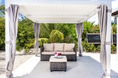  Gracehaven House garden pergola